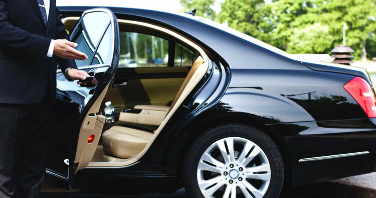 Luxury Taxi Booking in Jaipur – Premium Cab Services for Comfort & Style